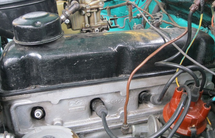 Вентиляция картера двигателя ГАЗ-24_002